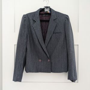 042_Gray Pinstripe Women's Blazer